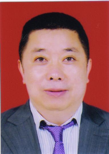 名誉会长郑龙周